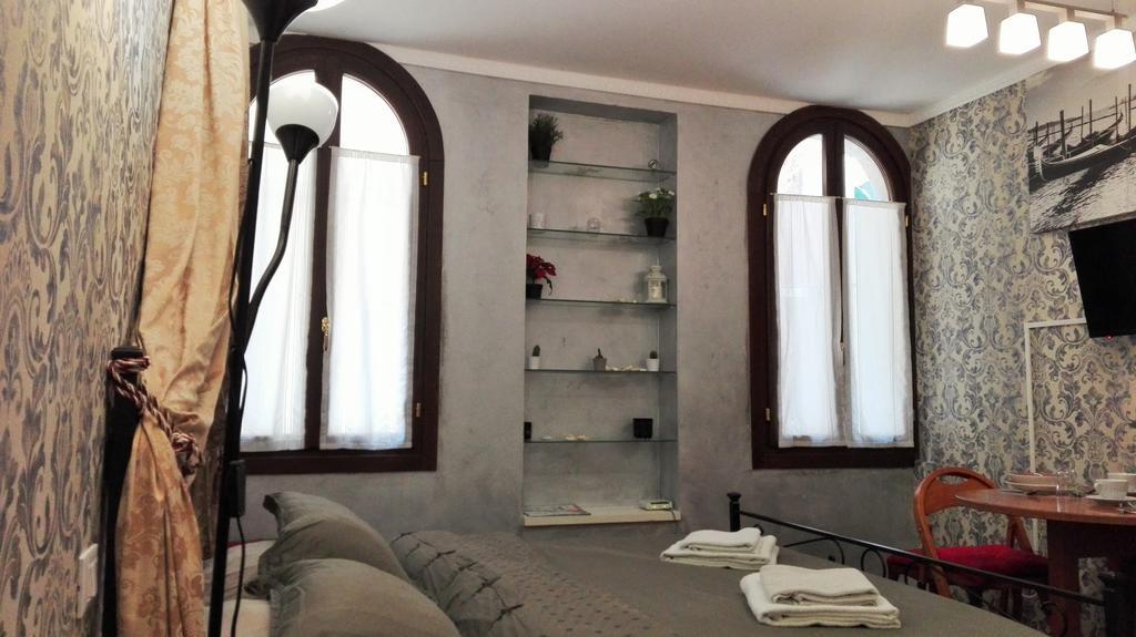 Mario Apartment 3 Venice Luaran gambar